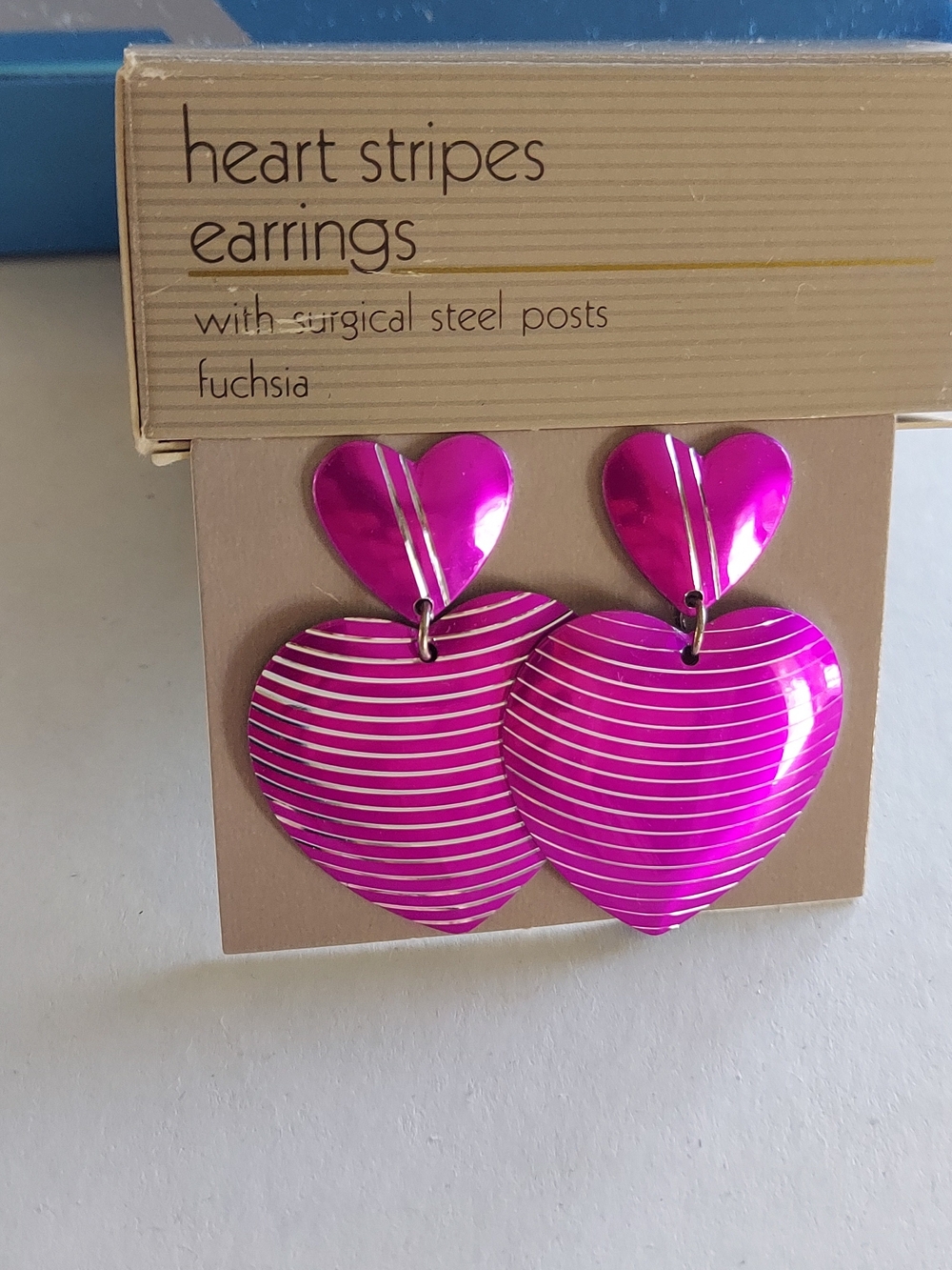Vintage AvonHeart Stripes Fuchsia Heart Drop Earrings